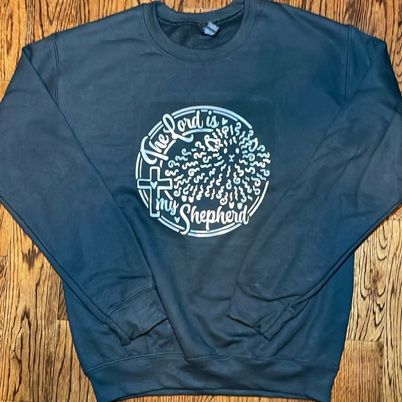 🆕Lord Is My Shepherd / Sweatshirt Crewneck / Holiday Christmas Sweater / Sheep - Picture 4 of 6